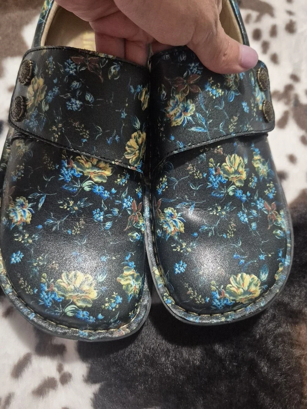 Alegria Black Floral Slip-On Loafers with Yellow & Blue Accents Shoes..Size:38